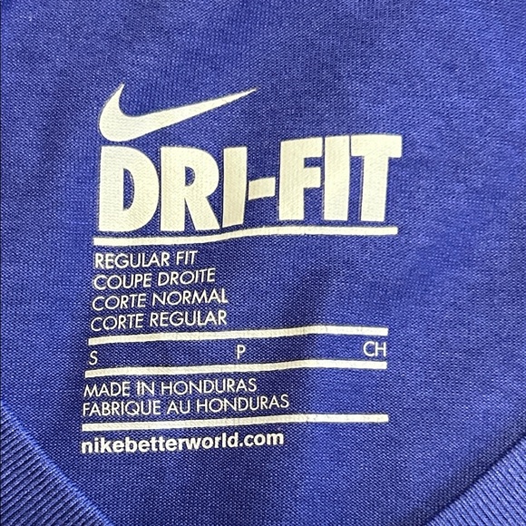 NWOT Nike DriFit Top - Picture 2 of 6